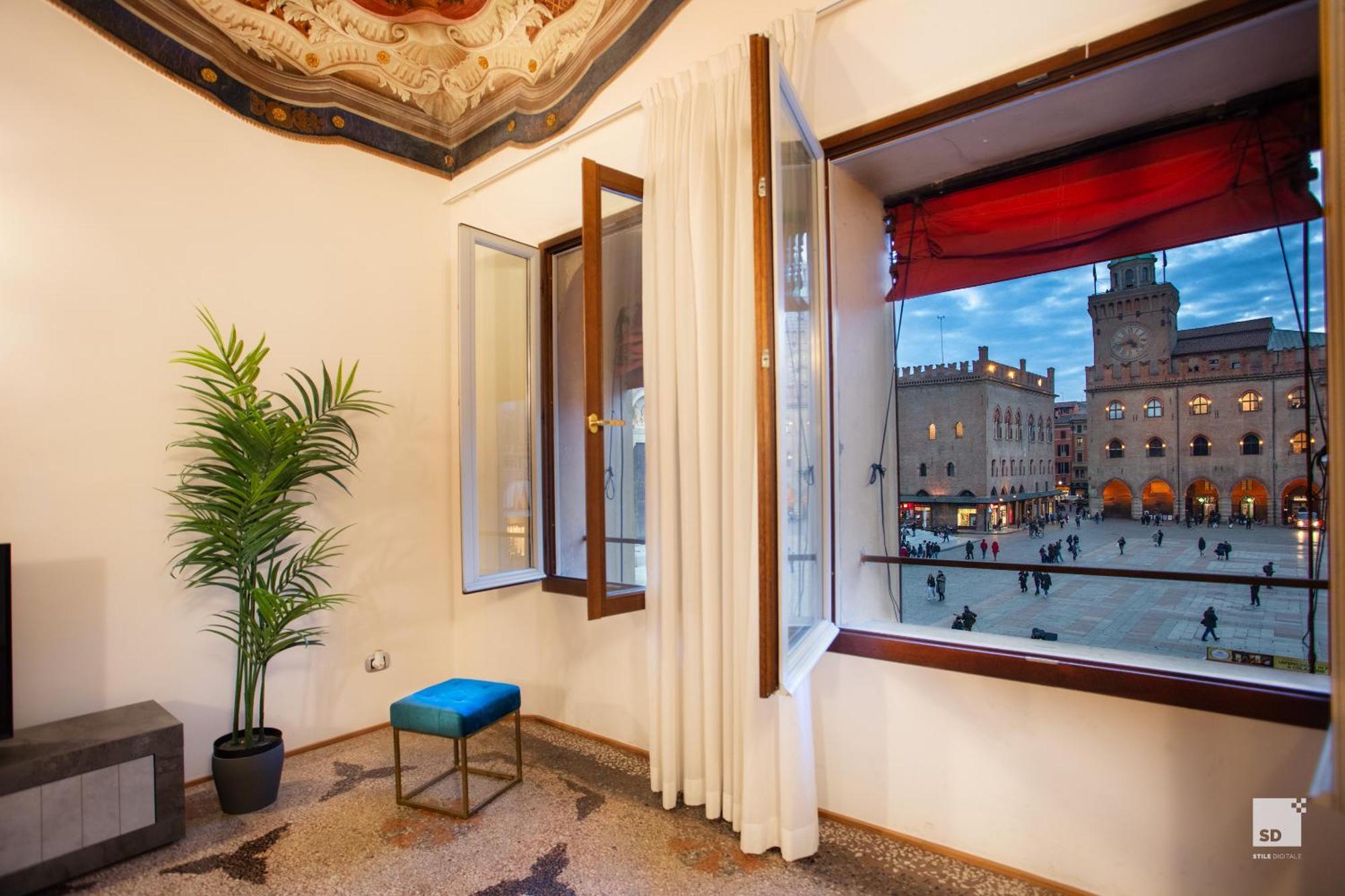 Urbanicooh Paracelso - Piazza Maggiore View Болонья Экстерьер фото