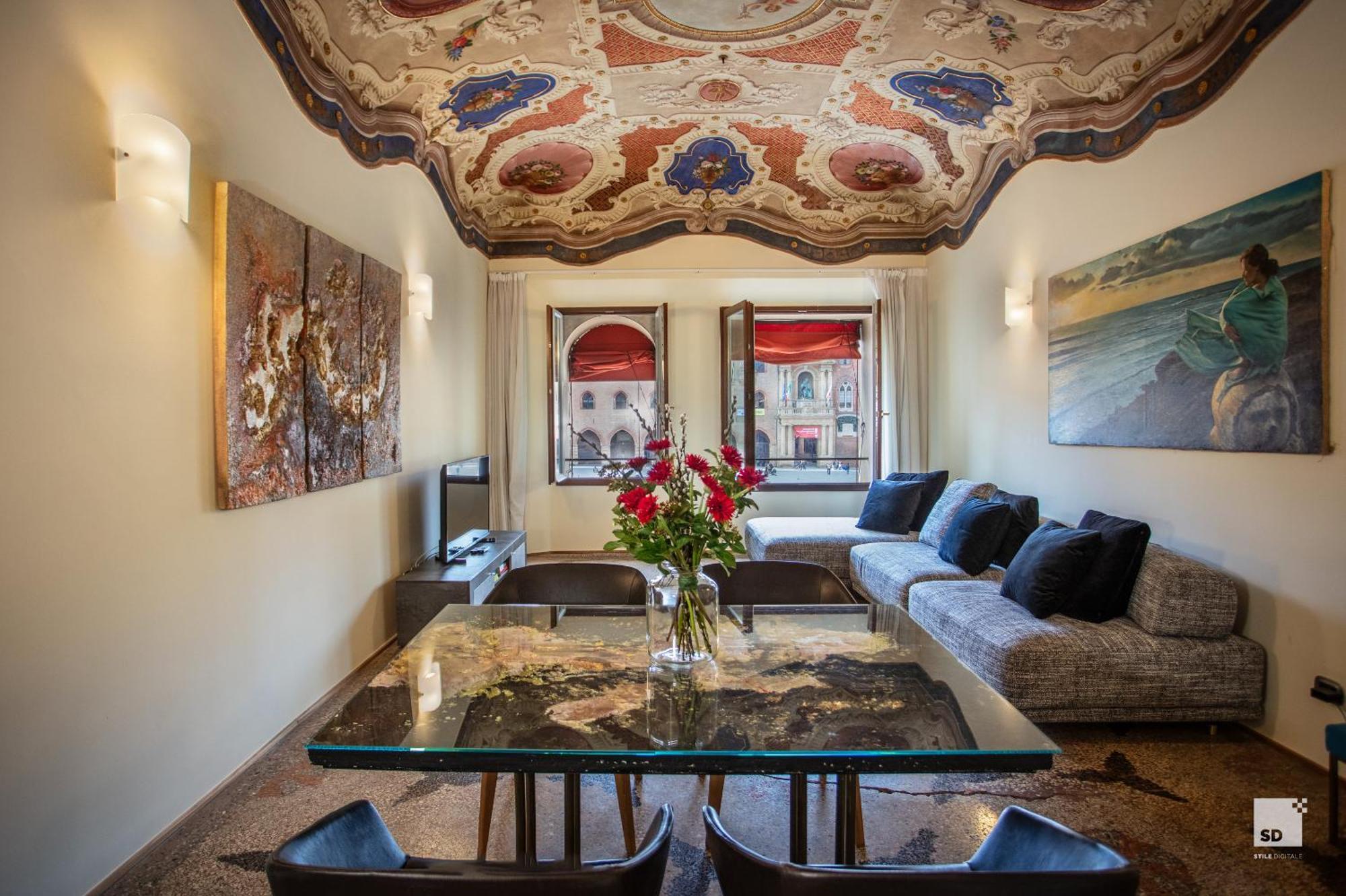 Urbanicooh Paracelso - Piazza Maggiore View Болонья Экстерьер фото
